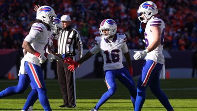 Source: Bills releasing veterans Hardman, Wishnowsky - ESPN