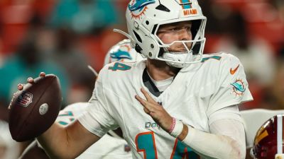Jacksonville Jaguars acquire Quinn Ewers from Miami Dolphins - ESPN