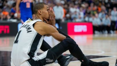 Chris Bosh cautions Wemby on blood clots: 'Take your medicine' - ESPN - espn.com - New York