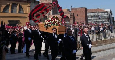 Former AC Milan stars attend Franco Baresi’s funeral as mourners line streets