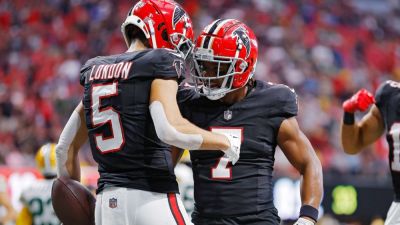Falcons extend Robinson, offensive core, put spotlight on QB - ESPN