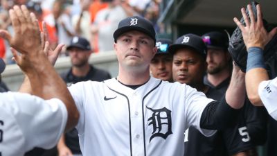 Caesars Sportsbook - Cy Young - Trades solidify Dodgers' strong betting odds, boost Red Sox - ESPN - espn.com - New York - Los Angeles