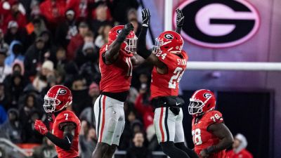 Kevin Stefanski - Brett Davis - Falcons selected two pass rushers in NFL's 2025 draft and neither might be available to start 2026 - foxnews.com - county Brown - county Cleveland