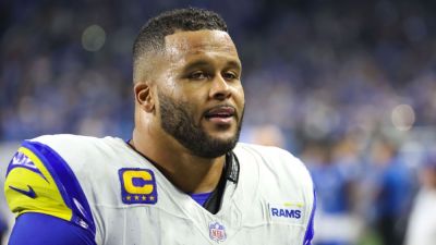 Sean Macvay - Aaron Donald - Sean McVay praises Aaron Donald as Rams await DT's decision - ESPN - espn.com - Los Angeles