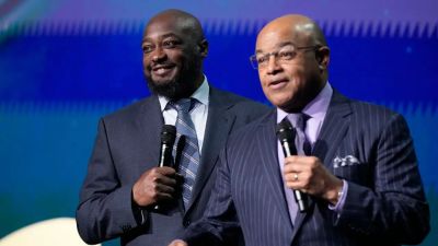Mike Tomlin - Debut of former Steelers coach Mike Tomlin on NBC SNF had highlight moments but was too careful and rehearsed - foxnews.com