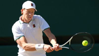Carlos Alcaraz - Jannik Sinner - Jannik Sinner withdraws from Cincinnati Open with knee injury - ESPN - espn.com - Usa - India - state California - county Wells