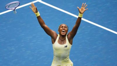 Coco Gauff rallies past Mirra Andreeva to make US Open semis - ESPN