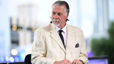 Barry Melrose, former player, coach and ESPN analyst, dies - ESPN