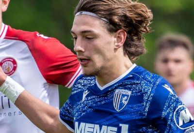 Gillingham announce that teenager Sullivan Booth has signed his first professional contract