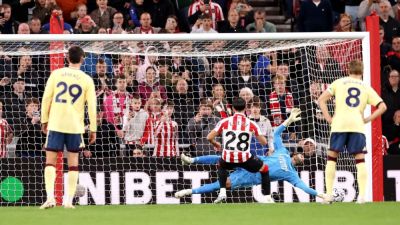 Arsenal's Mikel Arteta fumes at Sunderland penalty decision: 'Unacceptable' - ESPN
