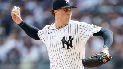 Cam Schlittler sees ERA dip to 1.95 as Yankees defeat Mets - ESPN