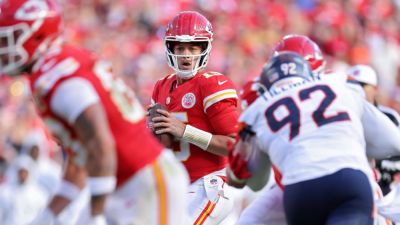 Patrick Mahomes - Andy Reid - Sean Payton - Kenneth Walker III (Iii) - How to bet Broncos-Chiefs on MNF: Mahomes back, KC a field goal fave - ESPN - espn.com - county Davis - county Webb