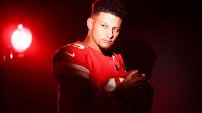 Inside Patrick Mahomes' remarkable return from knee injury - ESPN