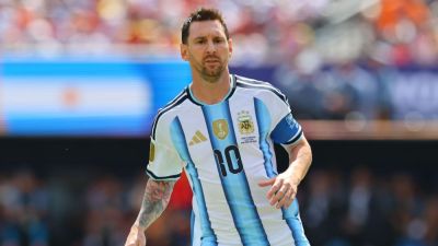 Lionel Messi called up for Oct. 6 Argentina friendly as 'last tango' - ESPN