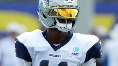 Source: Chargers signing Valdes-Scantling to practice squad - ESPN