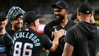 Sandy Alcantara earns 1st career save as Marlins beat D-backs - ESPN