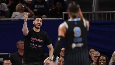 Does the law back Enes Kanter Freedom's WNBA draft bid? - ESPN