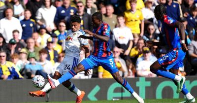 Leeds extend unbeaten start after sharing stalemate with Crystal Palace