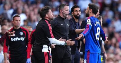Gary Neville blasts ‘worst 15 minutes’ in 45 years as Man Utd fan in Fulham draw