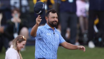 J.J. Spaun wins BMW PGA Championship by 2 strokes - ESPN