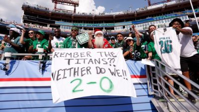 Eagles' Broadway jab at Titans leads NFL Week 2 trolls - ESPN
