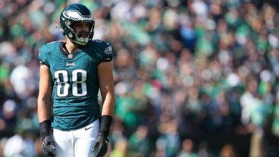 Adam Schefter - Ian Rapoport - Sources: Eagles TE Dallas Goedert has MCL sprain - ESPN - espn.com - county Eagle - state Tennessee