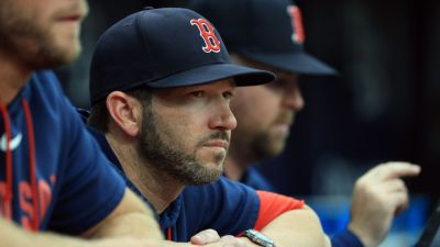 Red Sox agree to deals with manager Chad Tracy, Craig Breslow - ESPN
