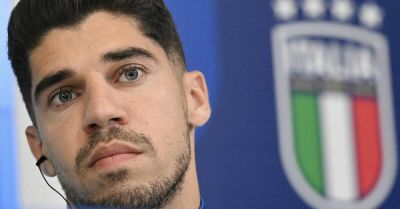 ‘I’m a football player’: West Ham’s Israel forward Solomon refuses to engage with Austrian questions