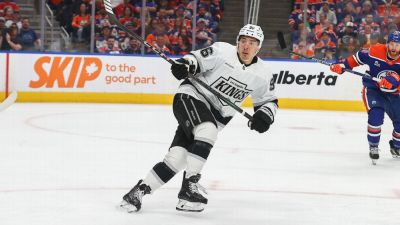 Penguins' Kuzmenko takes leave after father killed by bear - ESPN