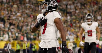 Bay - Bijan Robinson - Michael Penix-Junior - NFL: Falcons trample punchless Packers as Bijan Robinson runs riot - breakingnews.ie