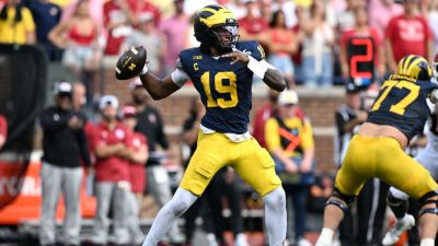 Live Week 4 in college football: Iowa-Michigan, Oregon-USC - ESPN