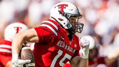 Texas Tech linebacker returns INTs for TDs on consecutive passes - ESPN