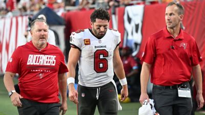 Todd Bowles - Buccaneers' Mayfield (thumb) out at least three weeks, Bowles says - ESPN - espn.com - Los Angeles - state Minnesota - state Kansas - county Baker - county Bay - county Daniels