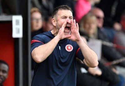 Welling United manager Ryan Maxwell tells how he’s using difficult times in his past to help others deal with their problems