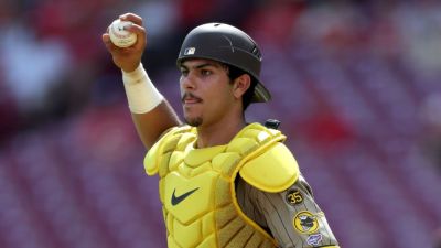 Padres' Salas, 20, youngest to catch game since Ivan Rodriguez - ESPN