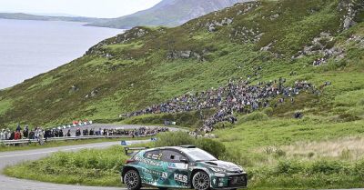Meeke eyes top three finish in Wales