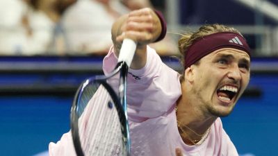 Zverev sweats out another five-set scare to advance at US Open - ESPN