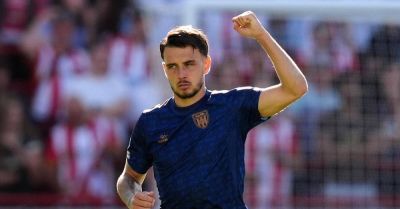 Penalty redemption for Enzo Le Fee as he earns Sunderland a draw at Brentford