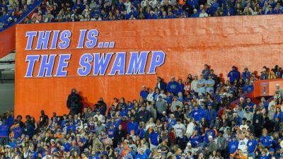 Florida's 'gator bait' cheer, banned in '20, revived at opener - ESPN