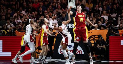 China’s 7’3″ Zhang Ziyu looms over opponents on debut at Women’s Basketball World Cup
