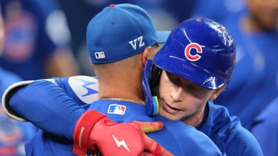 Pete Crow-Armstrong slugs 40th HR as Cubs fall to Marlins - ESPN