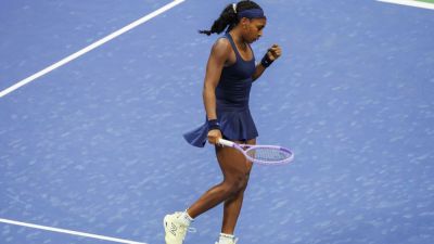 Gauff beats Jovic for 1st US Open quarters since title in '23 - ESPN