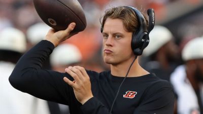 Joe Burrow in it for 'long haul' with Cincinnati Bengals - ESPN
